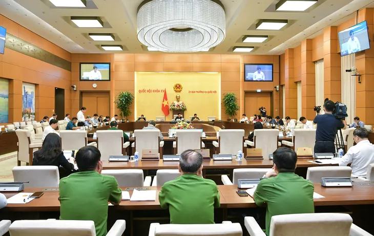 Đề xuất bổ sung dao có tính sát thương cao vào nhóm vũ khí thô sơ - Ảnh 2. Đề xuất bổ sung dao có tính sát thương cao vào nhóm vũ khí thô sơ - Ảnh 2.