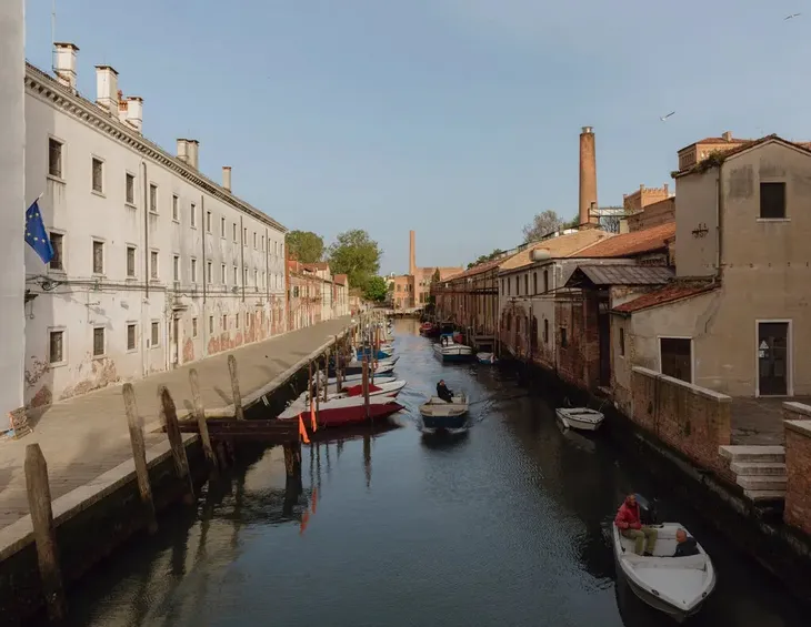 Vatican biến nhà tù thành siêu triển lãm Venice Biennale - Ảnh 1. Vatican biến nhà tù thành siêu triển lãm Venice Biennale - Ảnh 1.