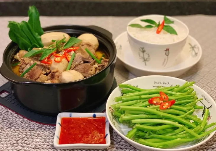 Cách làm vịt nấu chao thơm ngon tại nhà. - Ảnh 1. Cách làm vịt nấu chao thơm ngon tại nhà. - Ảnh 1.