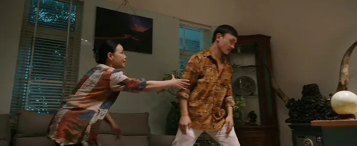 Mình yêu nhau, bình yên thôi - Tập 39: Bị chủ nợ dí, bà Thu quyết định đi làm giúp việc - Ảnh 2. Mình yêu nhau, bình yên thôi - Tập 39: Bị chủ nợ dí, bà Thu quyết định đi làm giúp việc - Ảnh 2.