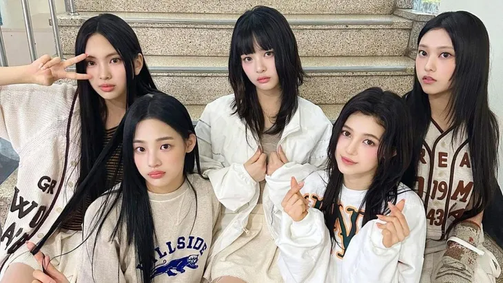 BTS có phải là ý tưởng của Min Hee Jin? - Ảnh 1. BTS có phải là ý tưởng của Min Hee Jin? - Ảnh 1.