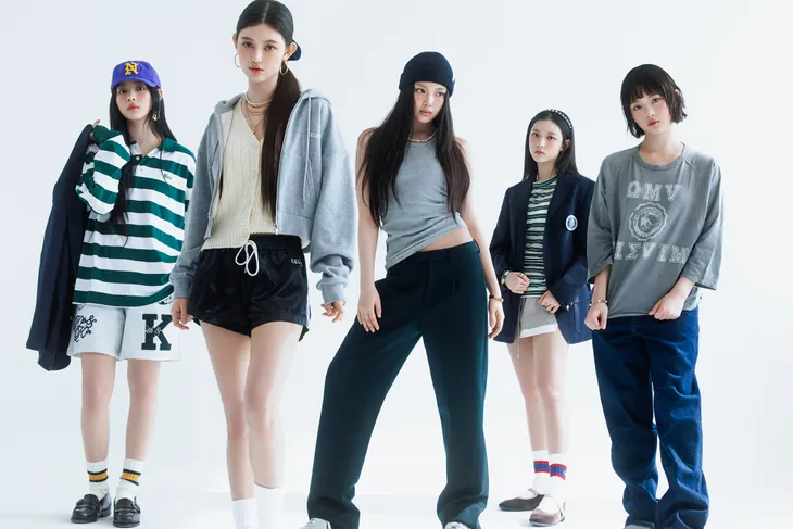 Giữa nội chiến nhà HYBE, NewJeans tung ảnh mới chuẩn bị trở lại - Ảnh 7. Giữa nội chiến nhà HYBE, NewJeans tung ảnh mới chuẩn bị trở lại - Ảnh 7.