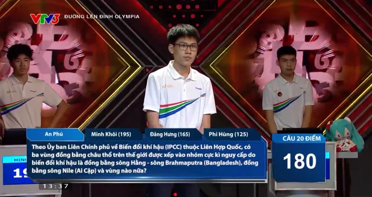 Đường lên đỉnh Olympia 2024: Nam sinh Hà Nội giành vòng nguyệt quế ở giây cuối cùng - Ảnh 5. Đường lên đỉnh Olympia 2024: Nam sinh Hà Nội giành vòng nguyệt quế ở giây cuối cùng - Ảnh 5.