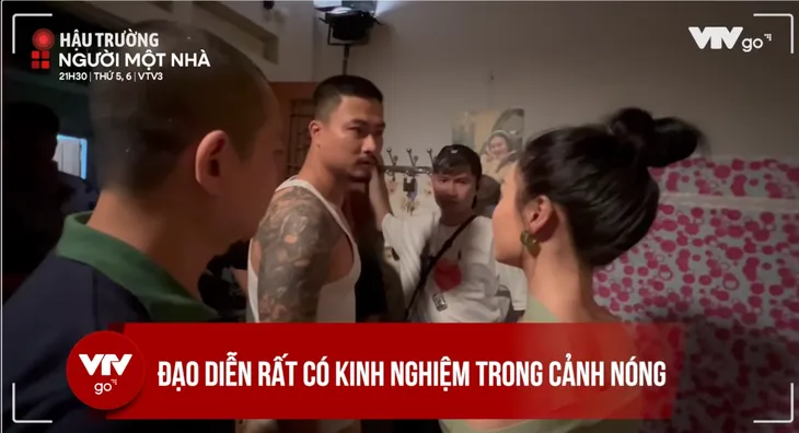 Đạo diễn phim Người một nhà tận tình hướng dẫn Quỳnh Châu cảnh bị cưỡng bức - Ảnh 2. Đạo diễn phim Người một nhà tận tình hướng dẫn Quỳnh Châu cảnh bị cưỡng bức - Ảnh 2.
