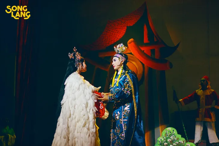 Dòng chảy hoài niệm ở Song lang - Phim Thành phố Hồ Chí Minh xuất sắc - Ảnh 2. Dòng chảy hoài niệm ở Song lang - Phim Thành phố Hồ Chí Minh xuất sắc - Ảnh 2.