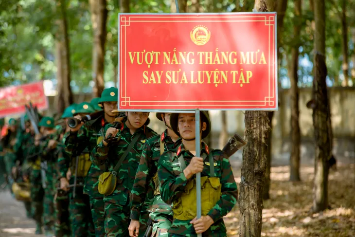 Tạo sân chơi bổ ích cho bộ đội - Ảnh 5. Tạo sân chơi bổ ích cho bộ đội - Ảnh 5.