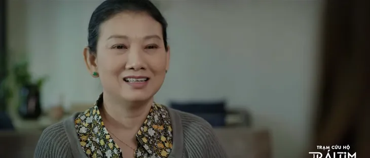 Trạm cứu hộ trái tim - Tập 23: Bà Xinh gặp Ngân Hà nhận cháu nội - Ảnh 2. Trạm cứu hộ trái tim - Tập 23: Bà Xinh gặp Ngân Hà nhận cháu nội - Ảnh 2.