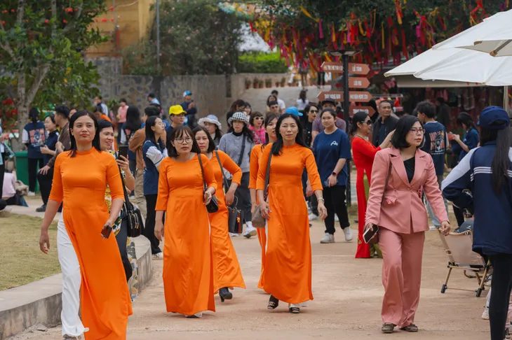 Du lịch Việt Nam: Kỳ vọng sau những tín hiệu vui - Ảnh 4. Du lịch Việt Nam: Kỳ vọng sau những tín hiệu vui - Ảnh 4.