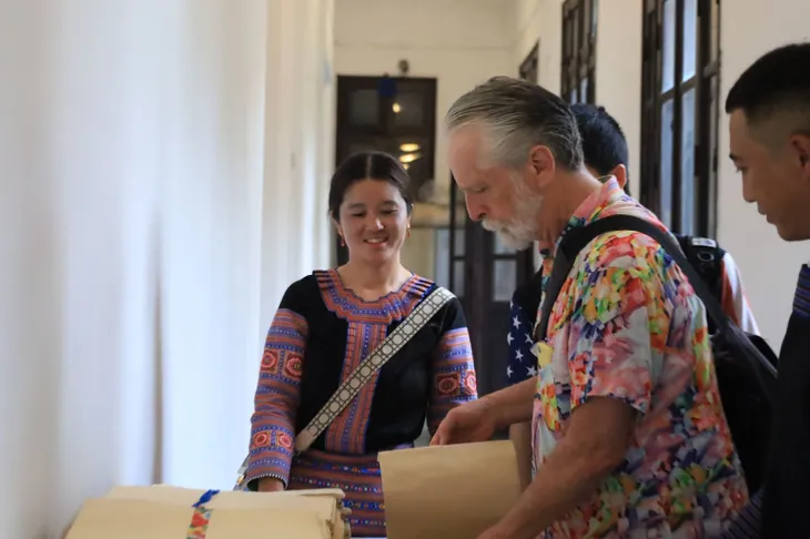 Khám phá vẻ đẹp của giấy Giang trong hội họa - Ảnh 7. Khám phá vẻ đẹp của giấy Giang trong hội họa - Ảnh 7.