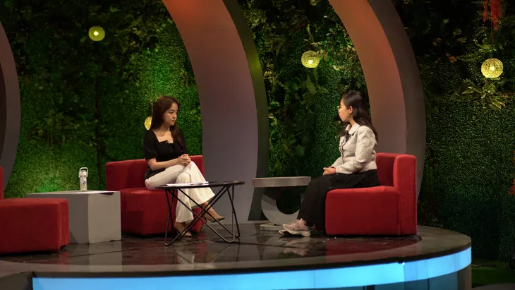 Trạm yêu thương: Những ô màu hạnh phúc của cô giáo khuyết tật 8X - Ảnh 3. Trạm yêu thương: Những ô màu hạnh phúc của cô giáo khuyết tật 8X - Ảnh 3.