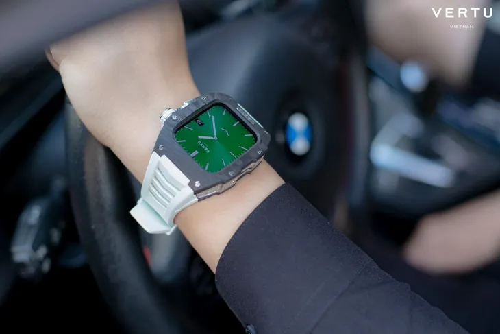 Đồng hồ thông minh giá trăm triệu của Vertu bất ngờ gây sốt thị trường Việt Nam - Ảnh 2. Đồng hồ thông minh giá trăm triệu của Vertu bất ngờ gây sốt thị trường Việt Nam - Ảnh 2.