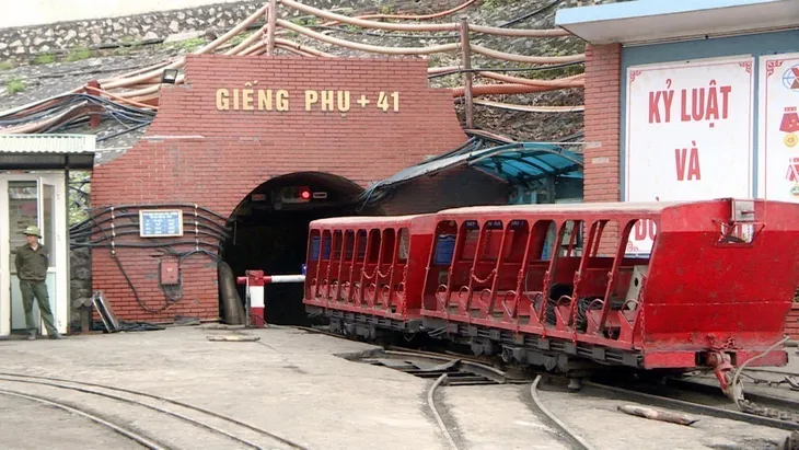 Điều tra làm rõ trách nhiệm trong sự cố hầm lò làm 4 người tử vong - Ảnh 3.