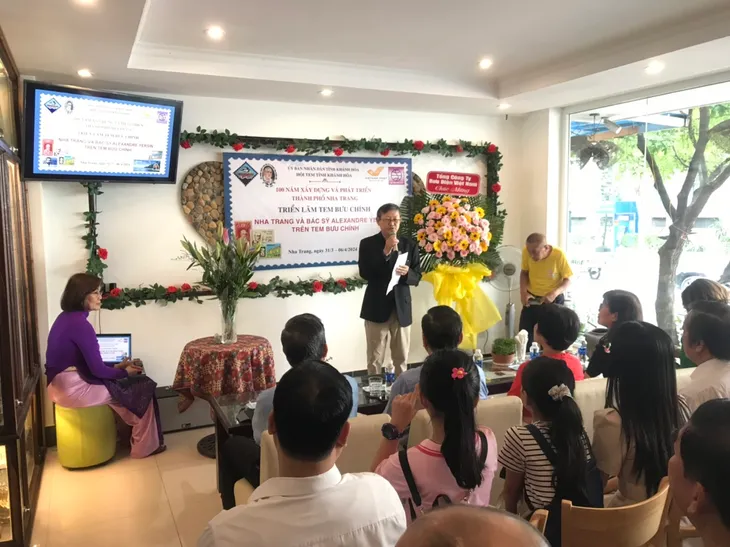Triển lãm tem chào mừng 100 năm xây dựng và phát triển thành phố Nha Trang - Ảnh 1. Triển lãm tem chào mừng 100 năm xây dựng và phát triển thành phố Nha Trang - Ảnh 1.
