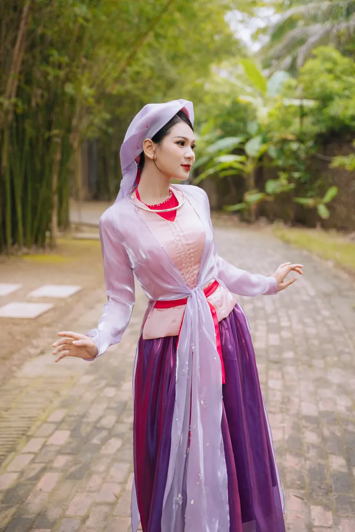 Tứ thân của Sao Mai An Thu An đạt vị trí 4 ITUNES Việt Nam - Ảnh 3. Tứ thân của Sao Mai An Thu An đạt vị trí 4 ITUNES Việt Nam - Ảnh 3.