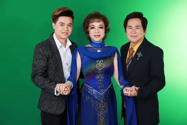 Nghệ sĩ cải lương Đỗ Quyên tiết lộ bí quyết giữ giọng ở tuổi U70 - Ảnh 1.