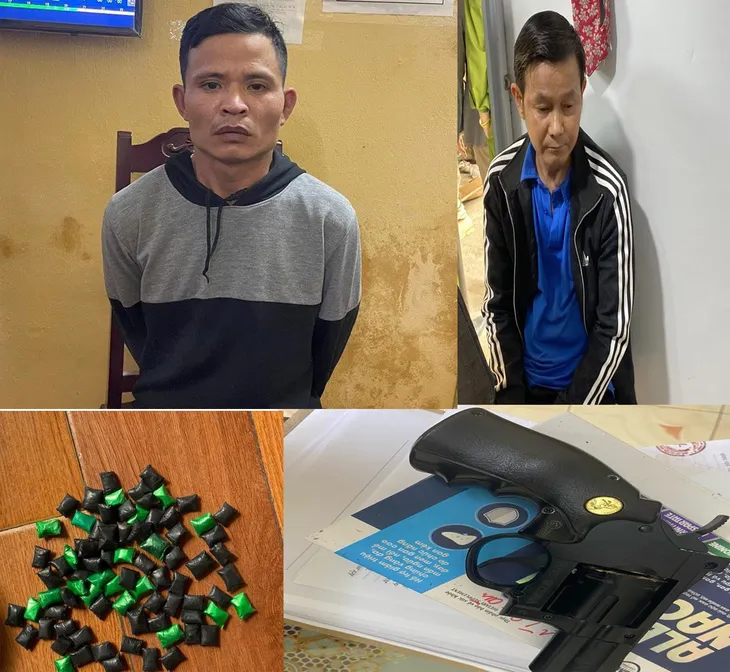 Bắt 2 đối tượng mua bán ma túy, thu 1 khẩu súng quân dụng - Ảnh 1. Bắt 2 đối tượng mua bán ma túy, thu 1 khẩu súng quân dụng - Ảnh 1.