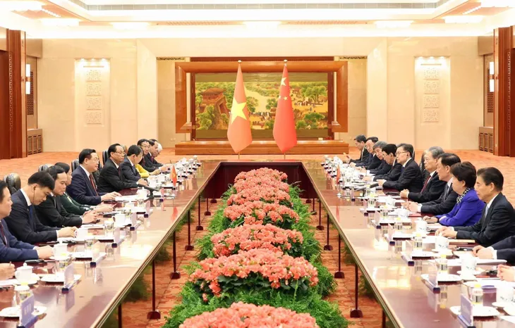 Việt Nam coi trọng phát triển quan hệ ổn định, lành mạnh, bền vững, lâu dài với Trung Quốc - Ảnh 2. Việt Nam coi trọng phát triển quan hệ ổn định, lành mạnh, bền vững, lâu dài với Trung Quốc - Ảnh 2.