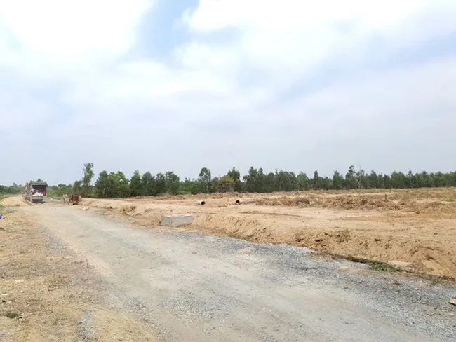Đất nền tan băng nhưng sẽ khó sốt - Ảnh 1. Đất nền tan băng nhưng sẽ khó sốt - Ảnh 1.