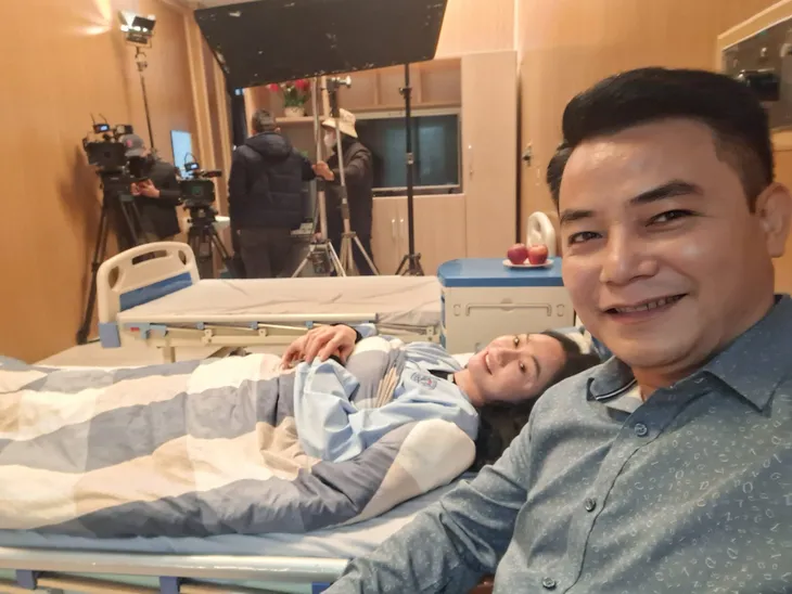 Cuộc sống đời thường của vị chủ tịch quyền lực trong phim VTV - Ảnh 8. Cuộc sống đời thường của vị chủ tịch quyền lực trong phim VTV - Ảnh 8.