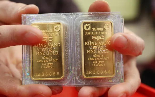 Giá vàng SJC tăng phi mã, lập kỷ lục chưa từng có - Ảnh 1. Giá vàng SJC tăng phi mã, lập kỷ lục chưa từng có - Ảnh 1.