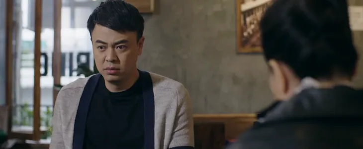 Người một nhà - Tập 14: Bà Thư hết đầu độc lại cầm dao chĩa vào chồng - Ảnh 2. Người một nhà - Tập 14: Bà Thư hết đầu độc lại cầm dao chĩa vào chồng - Ảnh 2.