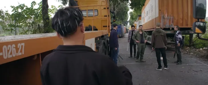 Người một nhà - Tập 14: Bà Thư hết đầu độc lại cầm dao chĩa vào chồng - Ảnh 5. Người một nhà - Tập 14: Bà Thư hết đầu độc lại cầm dao chĩa vào chồng - Ảnh 5.