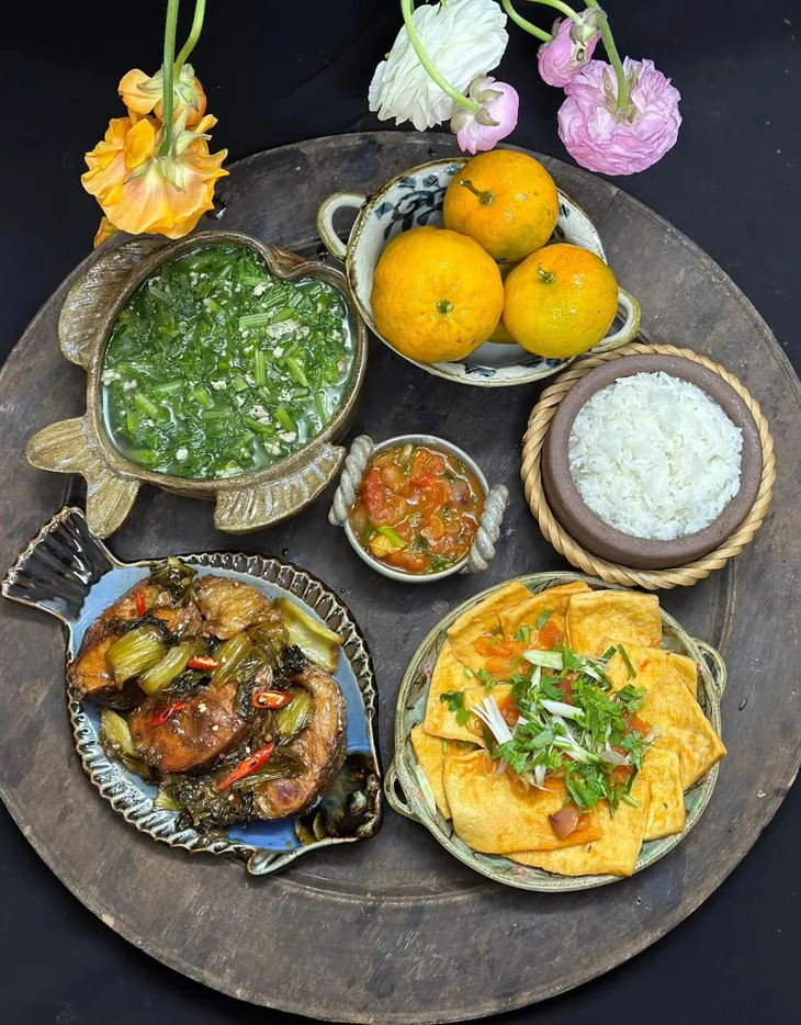 Gợi ý mâm cơm ngon cho bữa ăn gia đình thêm ấm cúng - Ảnh 1. Gợi ý mâm cơm ngon cho bữa ăn gia đình thêm ấm cúng - Ảnh 1.