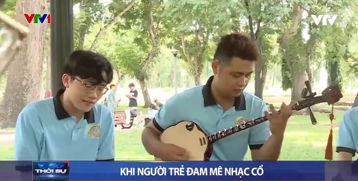 Khi người trẻ đam mê nhạc cổ - Ảnh 1. Khi người trẻ đam mê nhạc cổ - Ảnh 1.