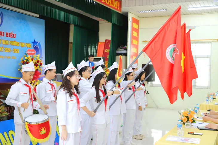 Phường Vạn Phúc tổ chức thành công Đại hội đại biểu Hội Liên hiệp Thanh niên Việt Nam phường lần thứ VI - Ảnh 5. Phường Vạn Phúc tổ chức thành công Đại hội đại biểu Hội Liên hiệp Thanh niên Việt Nam phường lần thứ VI - Ảnh 5.