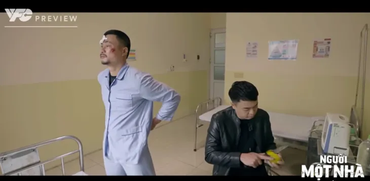 Người một nhà - Tập 15: Bà Thư hối lỗi đến thăm con trai ở bệnh viện - Ảnh 2. Người một nhà - Tập 15: Bà Thư hối lỗi đến thăm con trai ở bệnh viện - Ảnh 2.