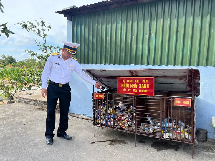 Những nỗ lực cho Trường Sa xanh - Ảnh 3. Những nỗ lực cho Trường Sa xanh - Ảnh 3.
