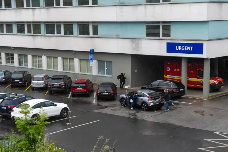Nghi phạm vụ ám sát Thủ tướng Slovakia ra hầu tòa - Ảnh 1. Nghi phạm vụ ám sát Thủ tướng Slovakia ra hầu tòa - Ảnh 1.
