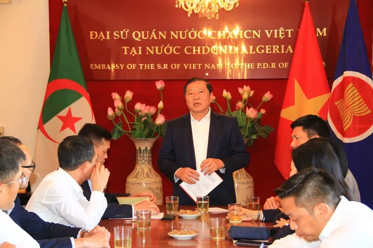 Algeria mong muốn thúc đẩy hợp tác với Việt Nam trên nhiều lĩnh vực - Ảnh 2. Algeria mong muốn thúc đẩy hợp tác với Việt Nam trên nhiều lĩnh vực - Ảnh 2.