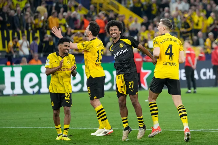 Paris Saint-Germain vắng Hernandez trong trận tiếp đón Dortmund - Ảnh 3. Paris Saint-Germain vắng Hernandez trong trận tiếp đón Dortmund - Ảnh 3.