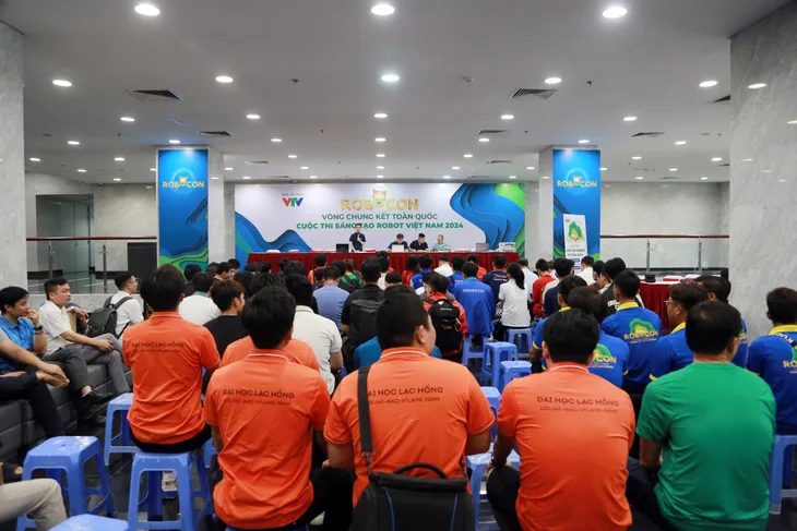 64 đội tuyển tham gia vòng sơ tuyển Robocon Việt Nam 2024 - Ảnh 5. 64 đội tuyển tham gia vòng sơ tuyển Robocon Việt Nam 2024 - Ảnh 5.