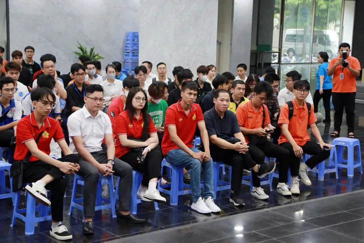 64 đội tuyển tham gia vòng sơ tuyển Robocon Việt Nam 2024 - Ảnh 21. 64 đội tuyển tham gia vòng sơ tuyển Robocon Việt Nam 2024 - Ảnh 21.