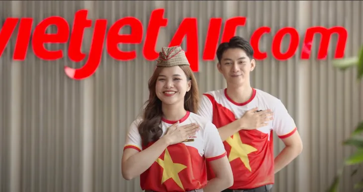 Bất ngờ với ca khúc Hello Việt Nam đặc biệt mừng lễ 30/4 - 1/5 - Ảnh 1. Bất ngờ với ca khúc Hello Việt Nam đặc biệt mừng lễ 30/4 - 1/5 - Ảnh 1.