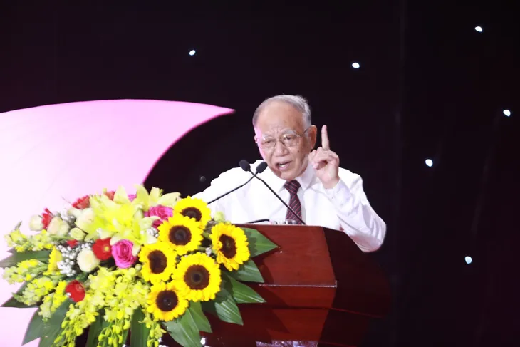 Xúc động, tự hào lắng nghe những Giai điệu tháng 5 - Ảnh 2.