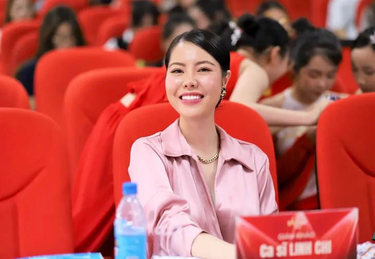 Sao mai Linh Chi: Được sống với nghệ thuật là phiên bản tốt nhất của tôi - Ảnh 2. Sao mai Linh Chi: Được sống với nghệ thuật là phiên bản tốt nhất của tôi - Ảnh 2.