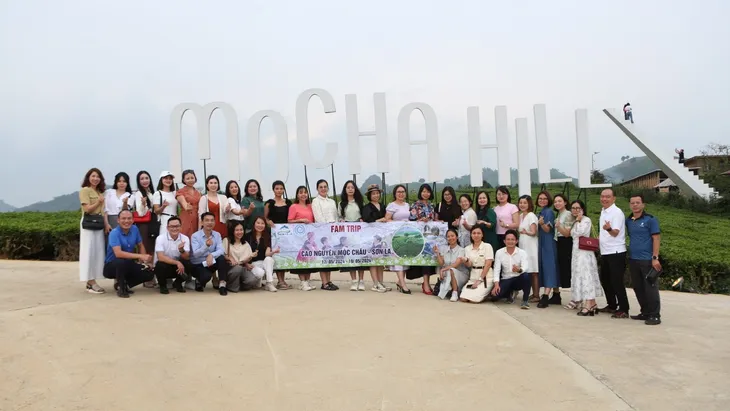 Mộc Châu: Kết nối phát triển các sản phẩm du lịch mới - Ảnh 1. Mộc Châu: Kết nối phát triển các sản phẩm du lịch mới - Ảnh 1.
