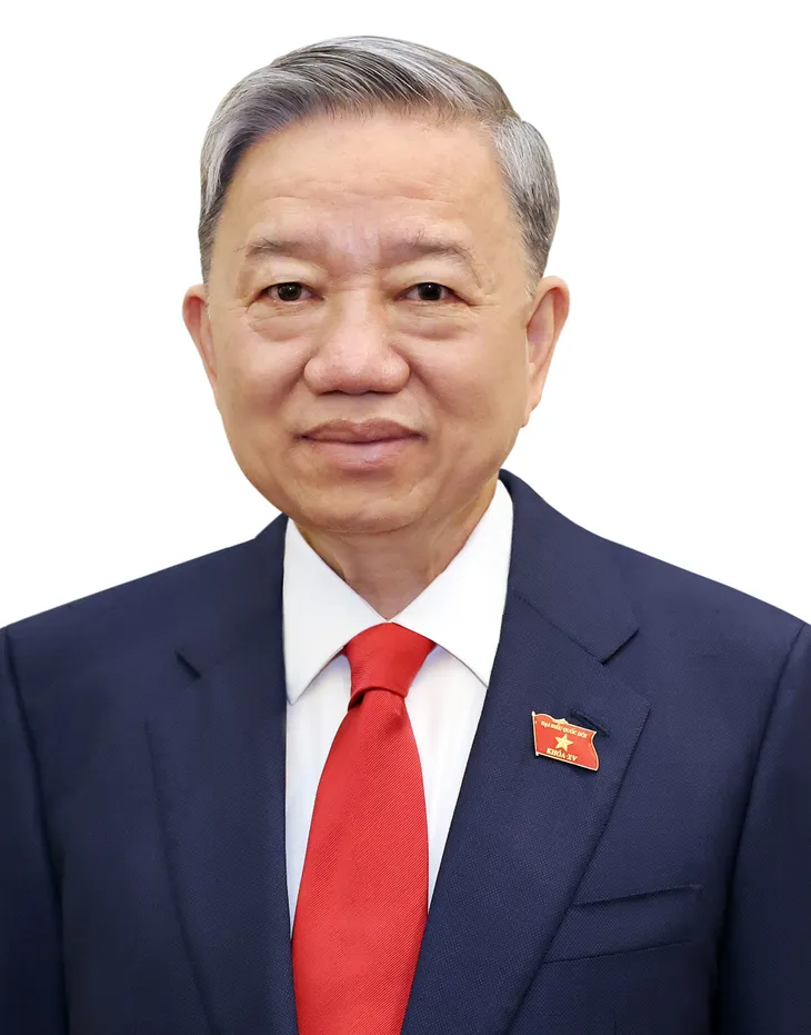 Tóm tắt tiểu sử Chủ tịch nước Tô Lâm - Ảnh 1. Tóm tắt tiểu sử Chủ tịch nước Tô Lâm - Ảnh 1.