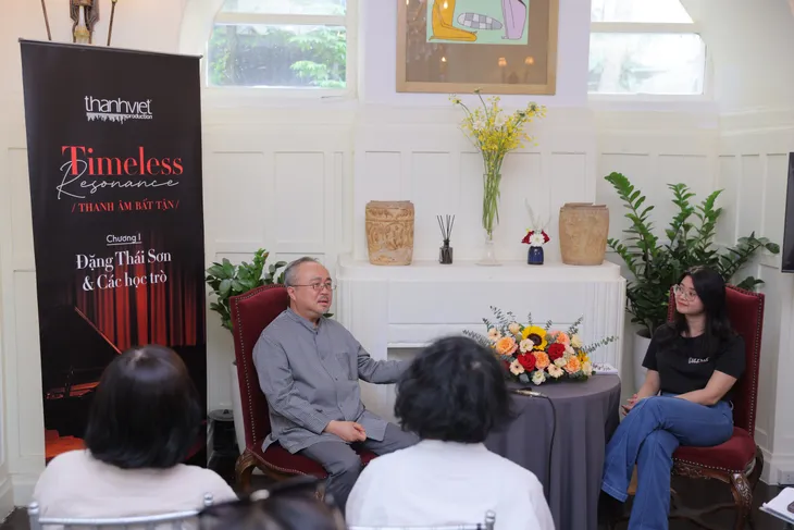 NS Quốc Trung: Nhiều người nói tôi liều vì tổ chức chuỗi show nhạc cổ điển - Ảnh 2. NS Quốc Trung: Nhiều người nói tôi liều vì tổ chức chuỗi show nhạc cổ điển - Ảnh 2.