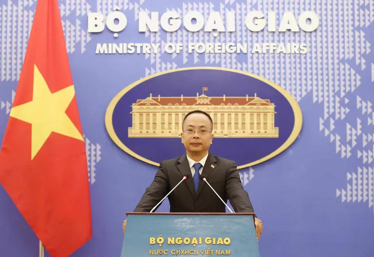 Việt Nam kiên quyết, kiên trì bảo vệ chủ quyền tại 2 quần đảo Hoàng Sa và Trường Sa - Ảnh 1. Việt Nam kiên quyết, kiên trì bảo vệ chủ quyền tại 2 quần đảo Hoàng Sa và Trường Sa - Ảnh 1.