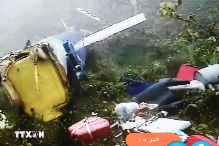 Iran công bố báo cáo điều tra vụ rơi trực thăng tại Iran - Ảnh 1. Iran công bố báo cáo điều tra vụ rơi trực thăng tại Iran - Ảnh 1.