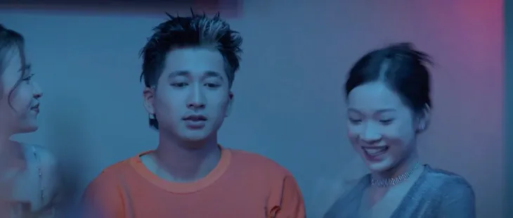Những nẻo đường gần xa - Tập 3: Vừa lên thành phố, Bảo và Hùng đã bị bắt lên đồn công an - Ảnh 1.