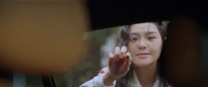 Những nẻo đường gần xa - Tập 3: Vừa lên thành phố, Bảo và Hùng đã bị bắt lên đồn công an - Ảnh 18.
