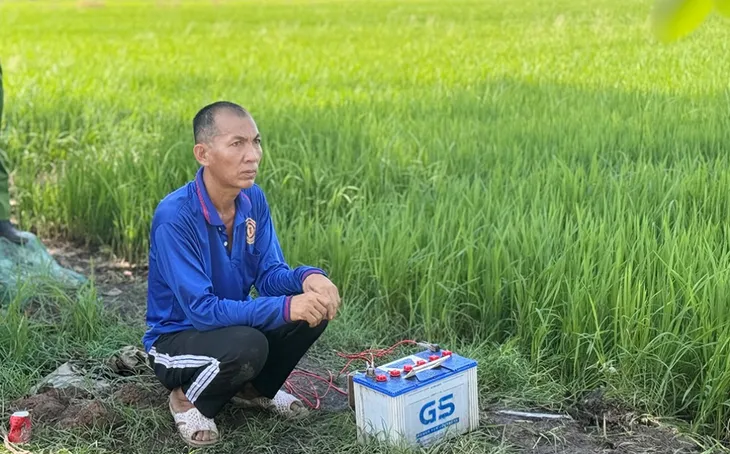 Khởi tố đối tượng gây tai nạn chết người từ việc sử dụng điện bẫy chuột - Ảnh 1. Khởi tố đối tượng gây tai nạn chết người từ việc sử dụng điện bẫy chuột - Ảnh 1.