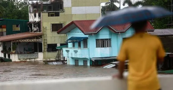 Bão Ewiniar gây thiệt hại tại Philippines, ít nhất 7 người thiệt mạng - Ảnh 1. Bão Ewiniar gây thiệt hại tại Philippines, ít nhất 7 người thiệt mạng - Ảnh 1.
