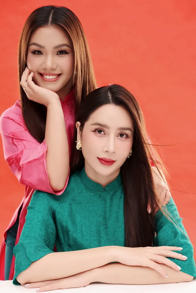 Sau LUNAS tới lượt hai Chị đẹp của VibeQueens trình làng sản phẩm âm nhạc - Ảnh 1. Sau LUNAS tới lượt hai Chị đẹp của VibeQueens trình làng sản phẩm âm nhạc - Ảnh 1.