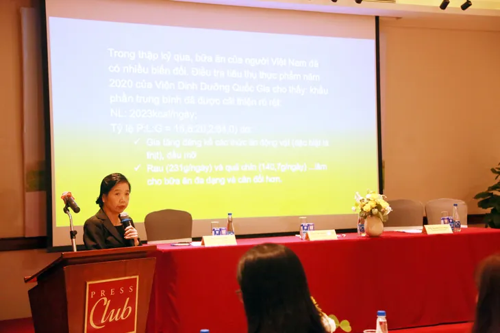 Gần 200 gian hàng tham dự triển lãm quốc tế ngành sữa và sản phẩm sữa Vietnam Dairy 2024 - Ảnh 2. Gần 200 gian hàng tham dự triển lãm quốc tế ngành sữa và sản phẩm sữa Vietnam Dairy 2024 - Ảnh 2.